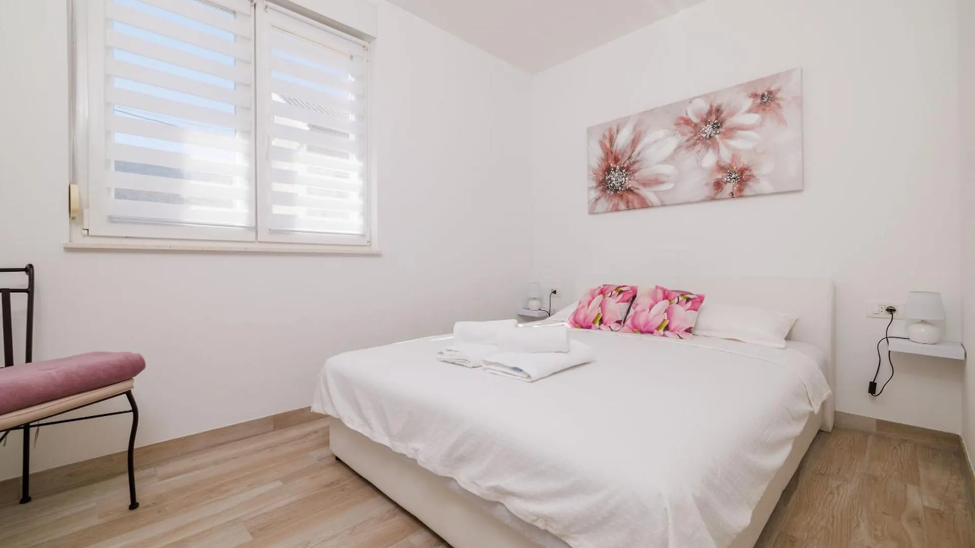 Apartments Margita 2 Tribalj